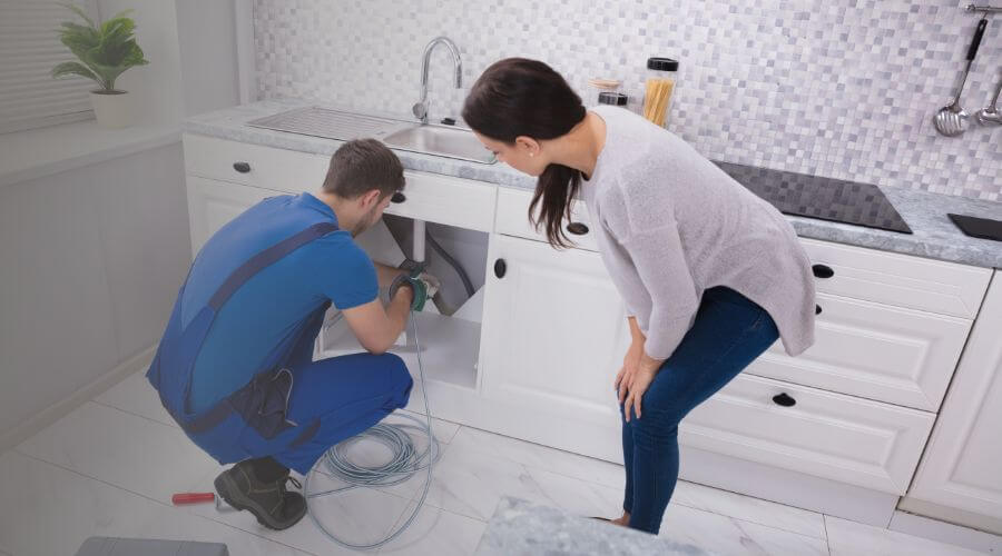 Expert burst pipe repair services in Meansville, GA